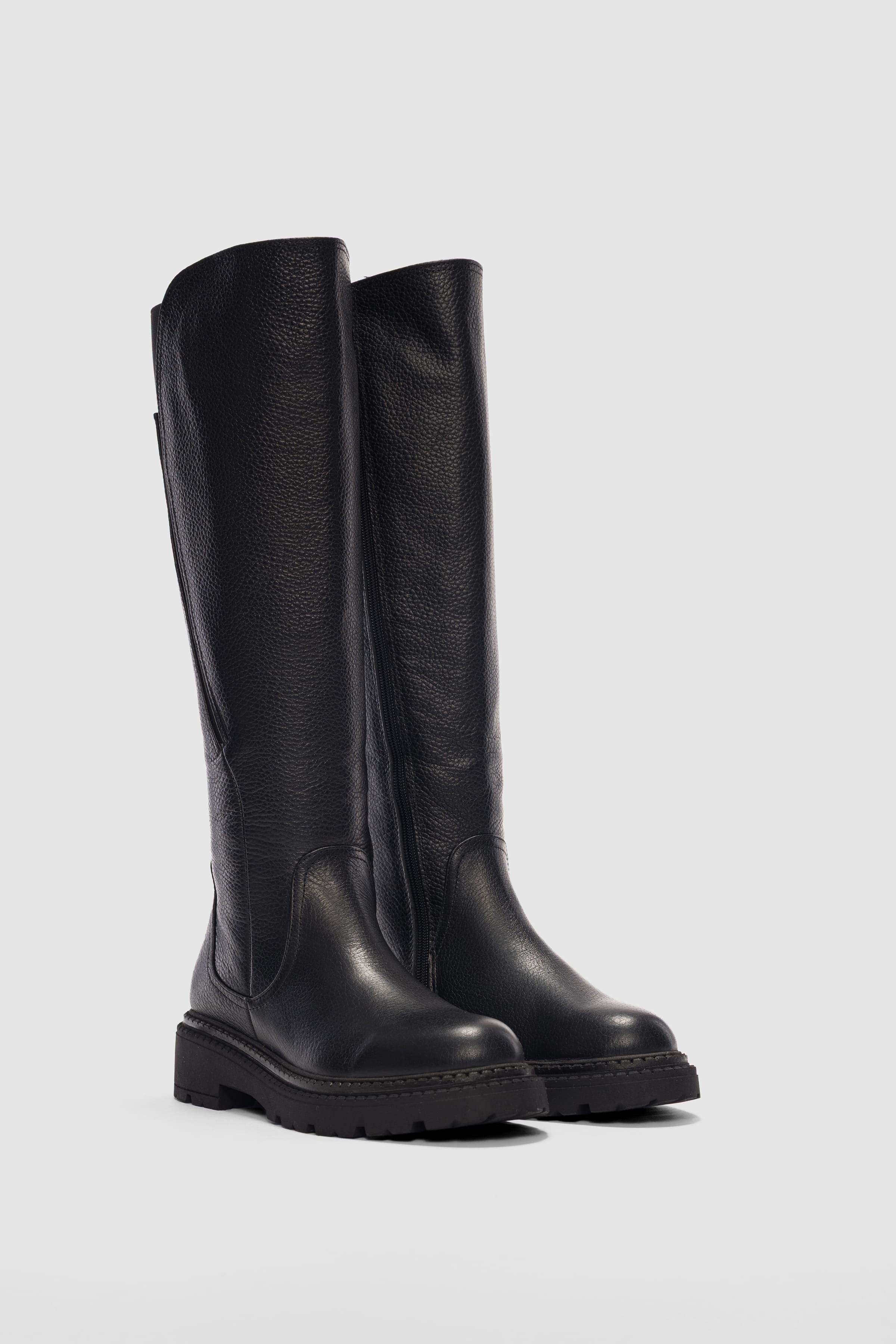 Calvea Hakiki Deri Arkadan Lastikli Yandan Fermuarlı Kadın Çizme- SİYAH FLOTER