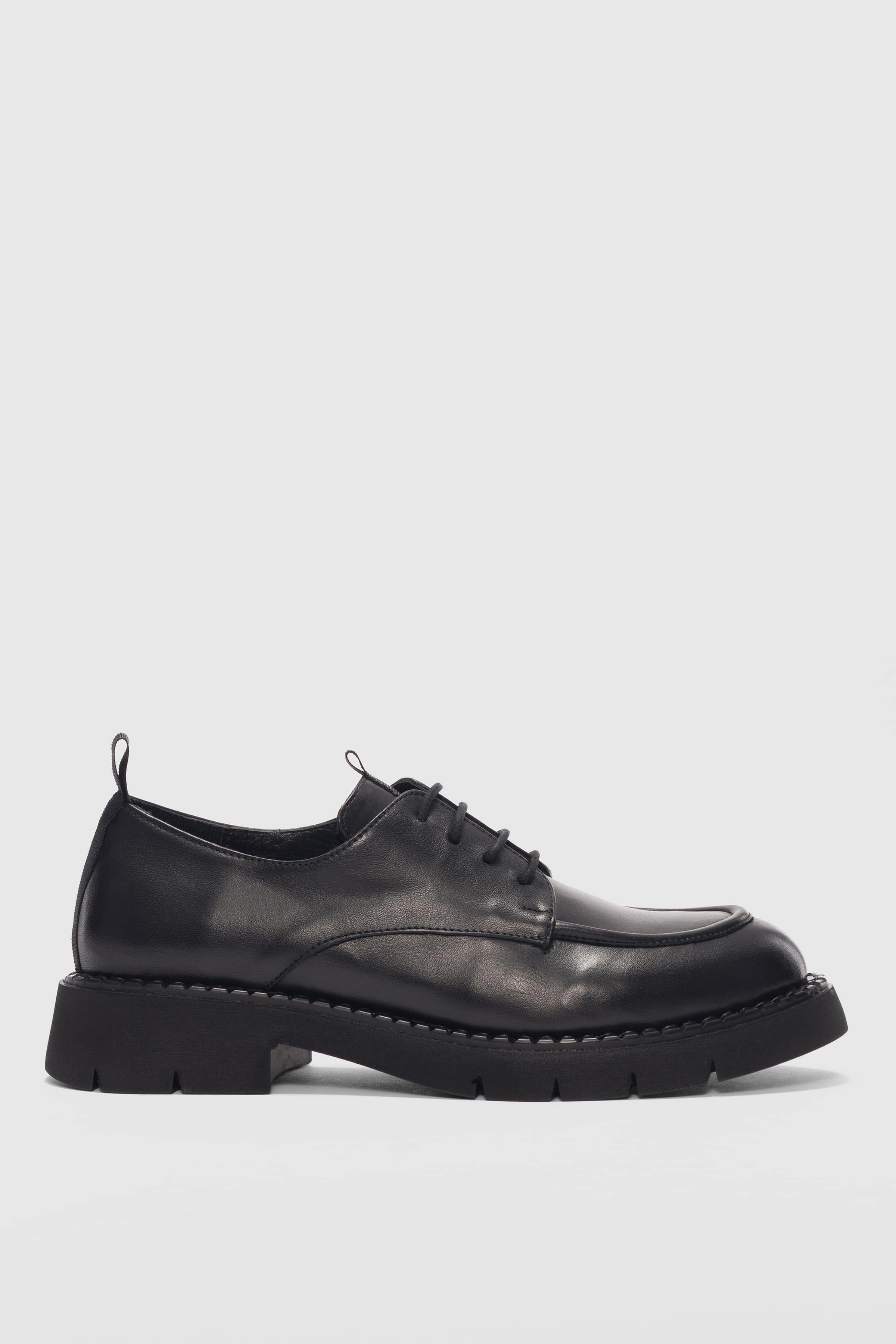 Dravel Bağcıklı Kadın Loafer- SİYAH