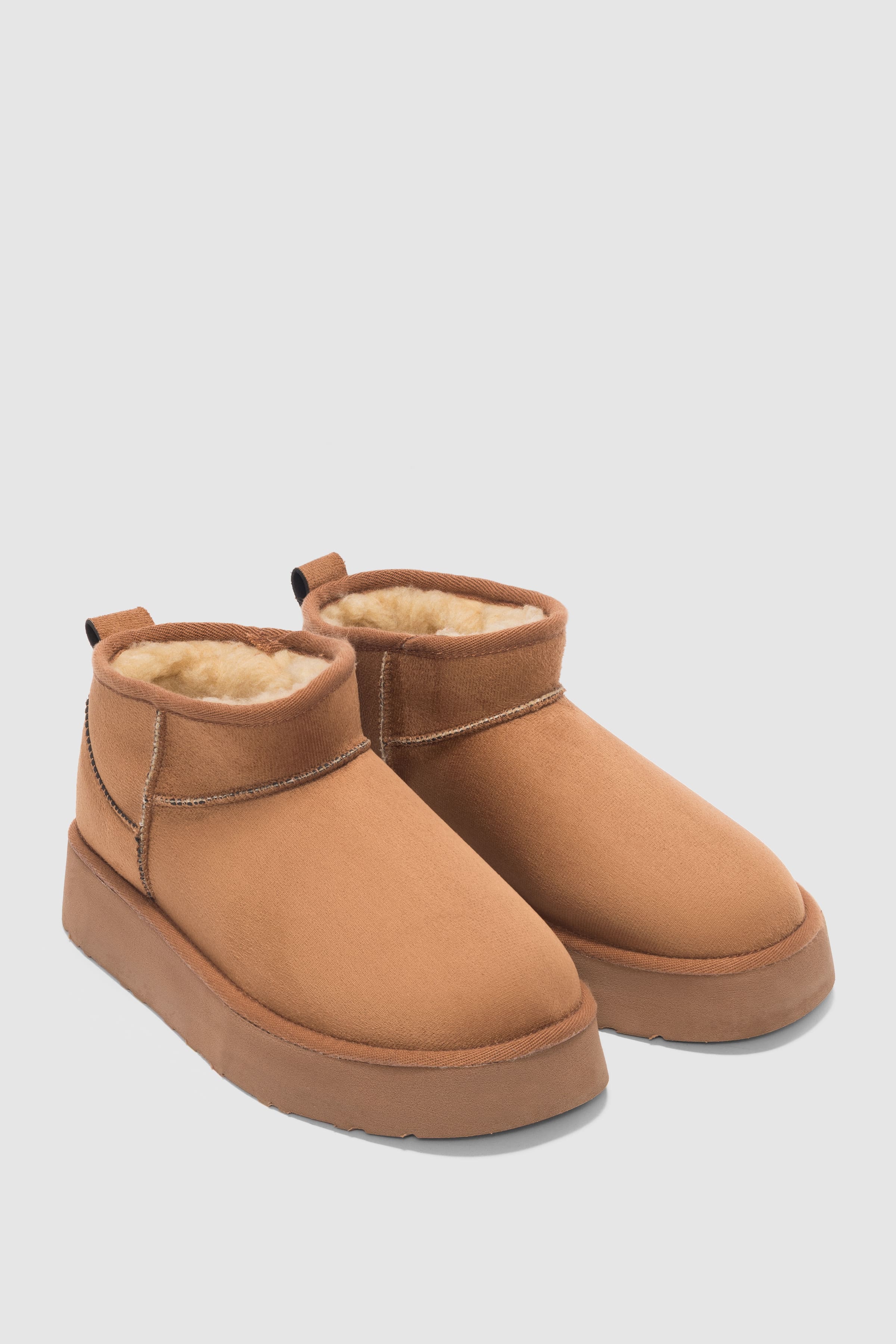 Luniva İçi Kürklü Kalın Taban Kadın Bot- TABA SÜET