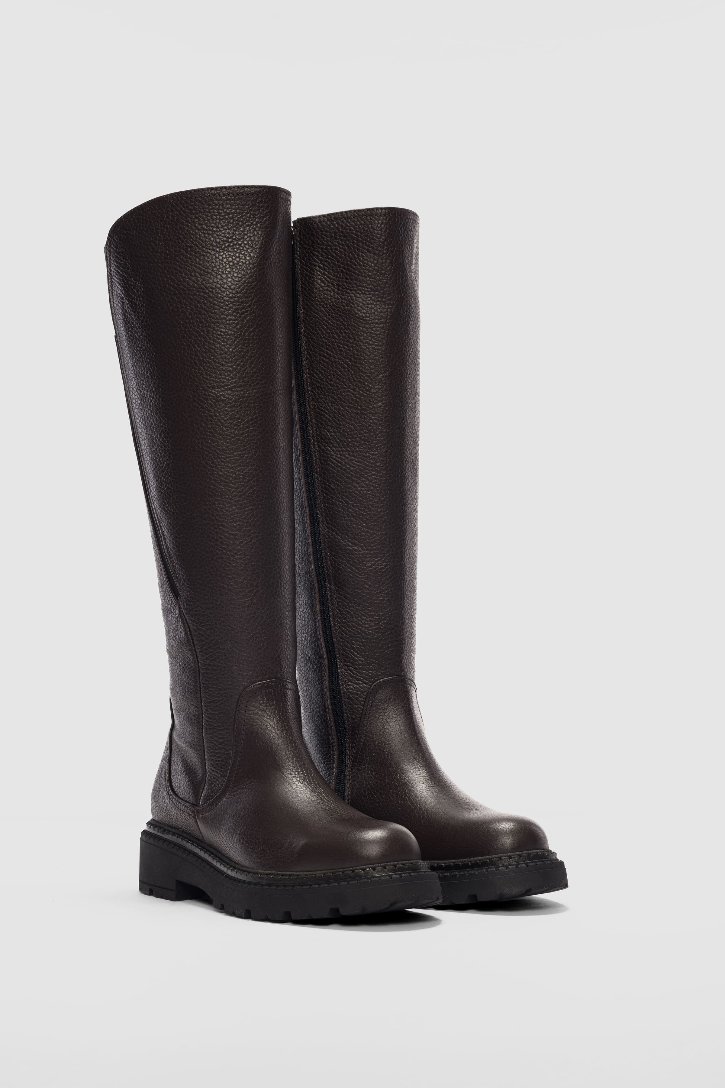 Calvea Hakiki Deri Arkadan Lastikli Yandan Fermuarlı Kadın Çizme- KAHVE FLOTER