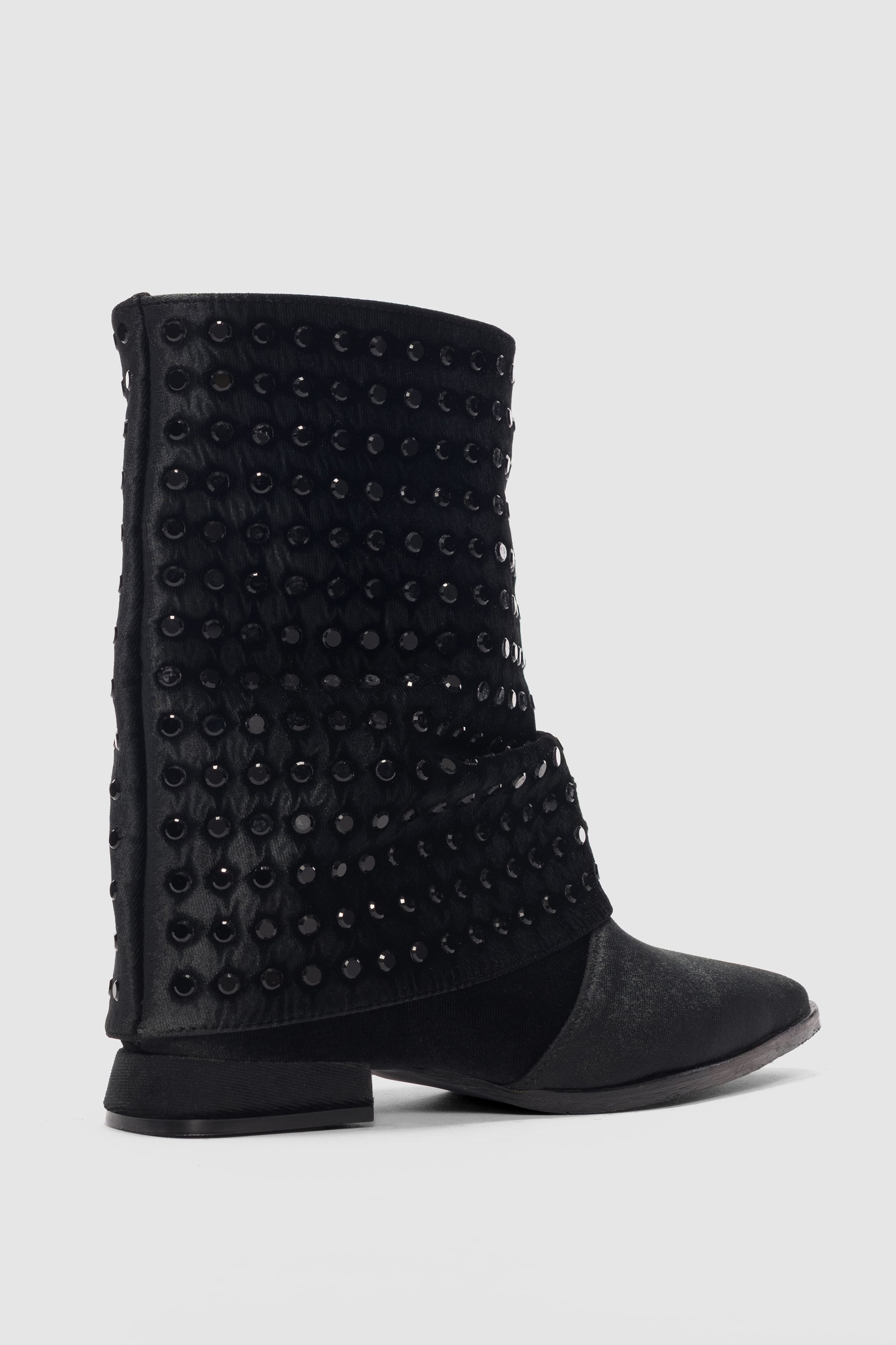 Vionne Kadife Kumaş Üzerine Siyah Taş Detaylı Alçak Topuklu Kadın Bot- SİYAH