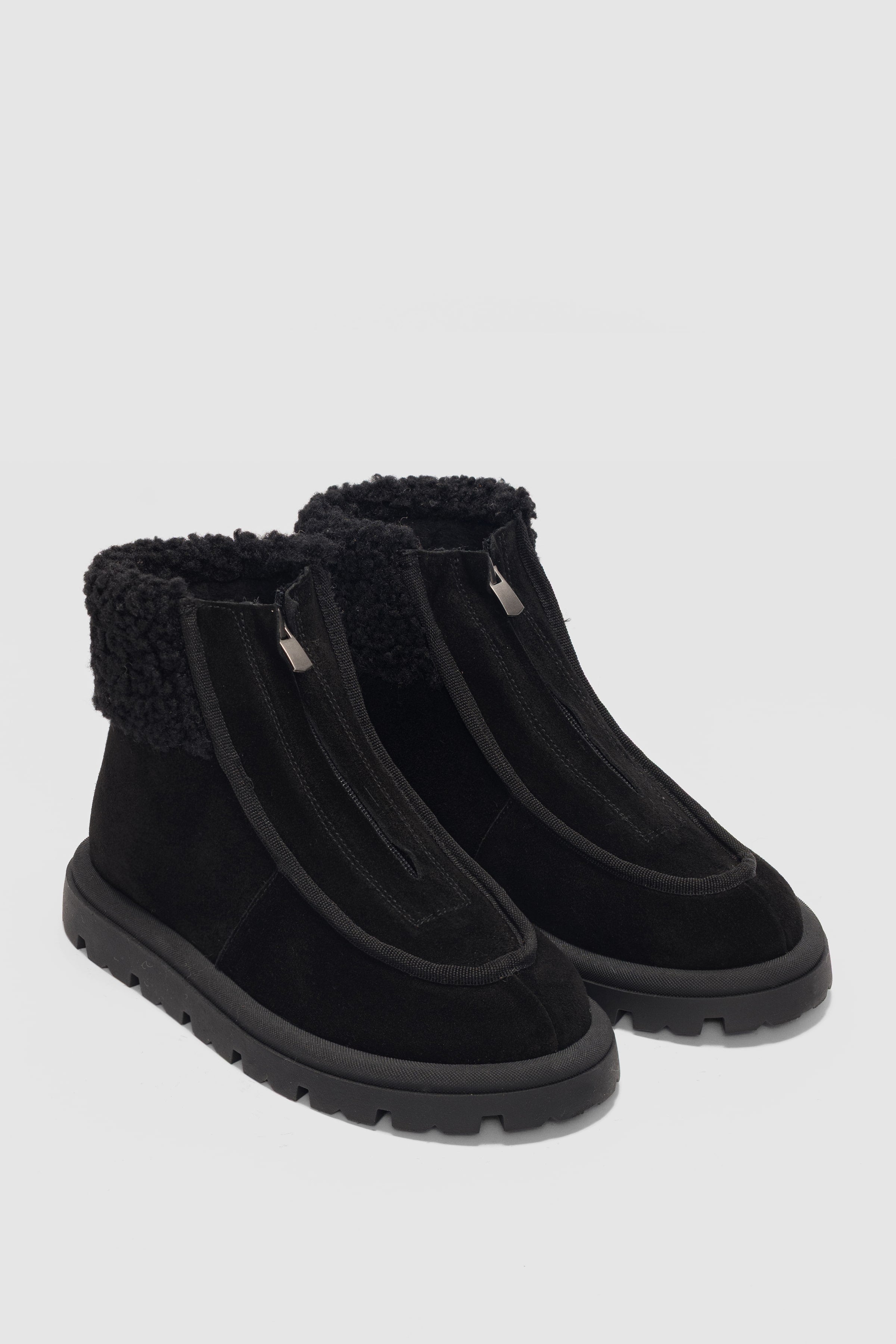Bruve Ön Fermuar Detaylı Kürklü Hakiki Deri Süet Kadın Bot-SİYAH
