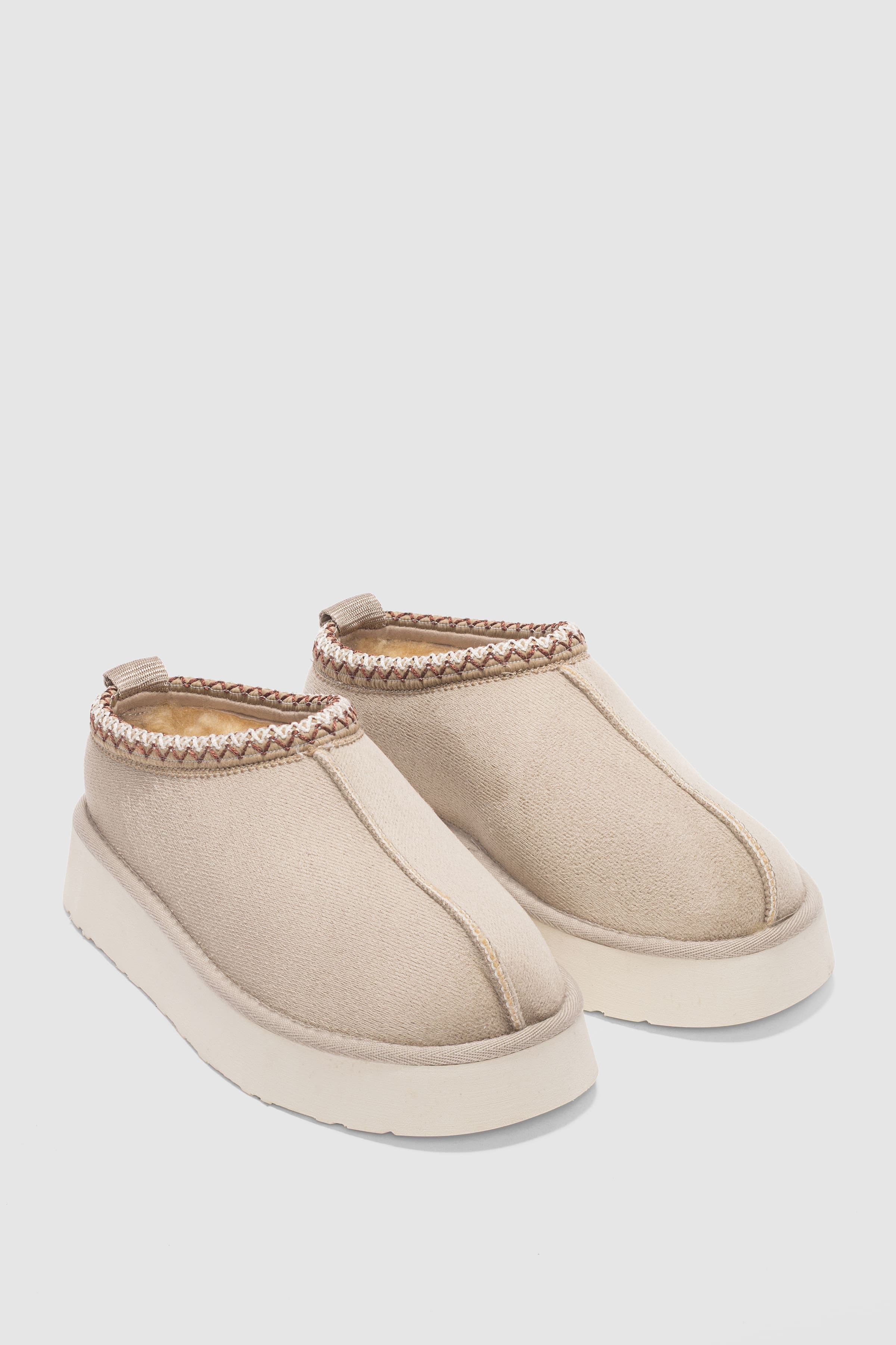 Velina İçi Kürklü Düz Taban Kadın Terlik- BEJ SÜET