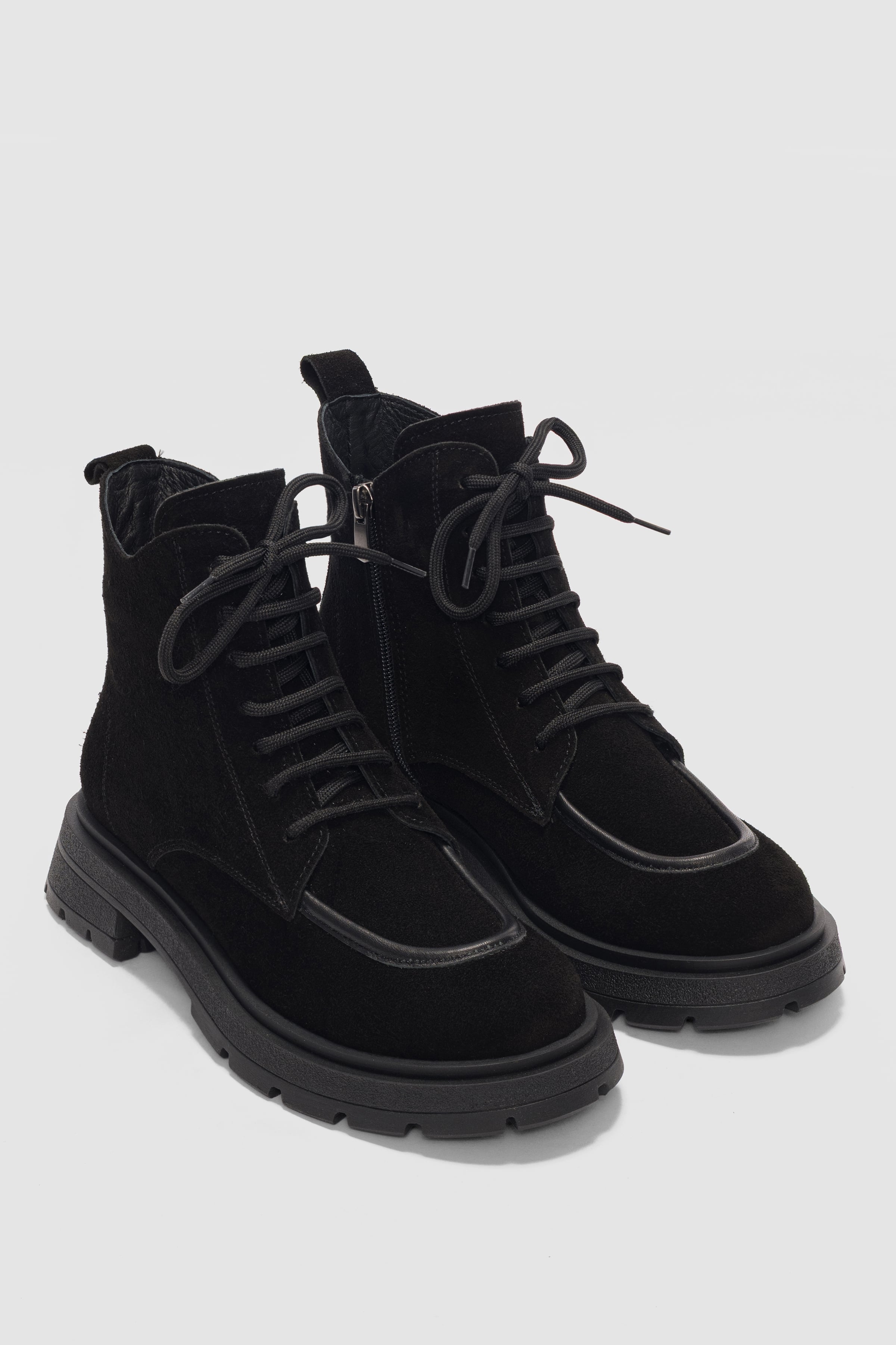 Nivora Hakiki Deri Bağcıklı ve Yandan Fermuarlı Kadın Bot- SİYAH SÜET