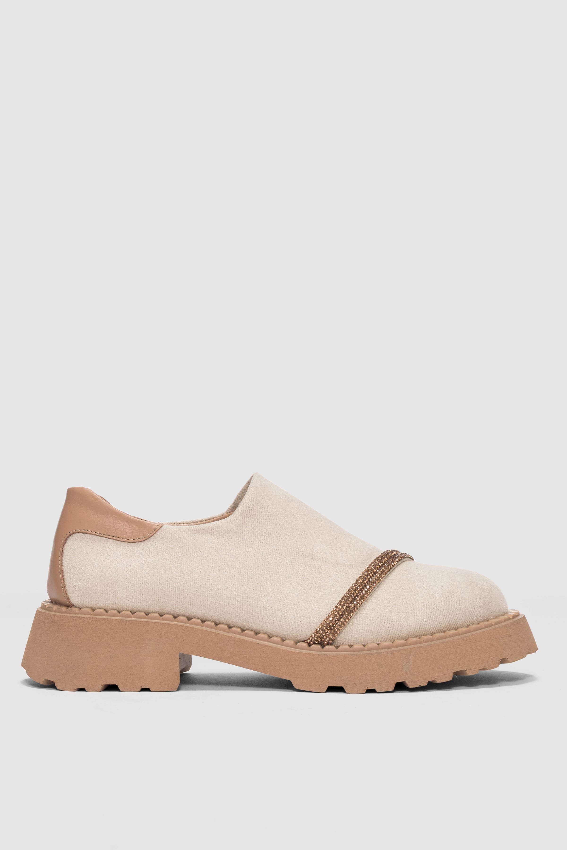 Nivan Ön Taşlı Aksesuar Detaylı Kadın Loafer-EKRU SÜET