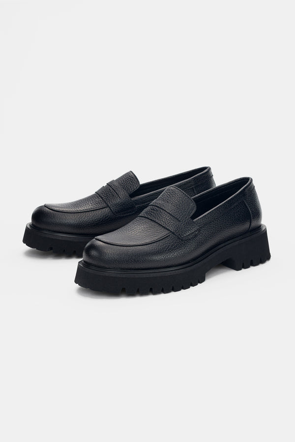 Lorian Hakiki Deri Ön Çizgi Aksesuar Kadın Loafer- SİYAH