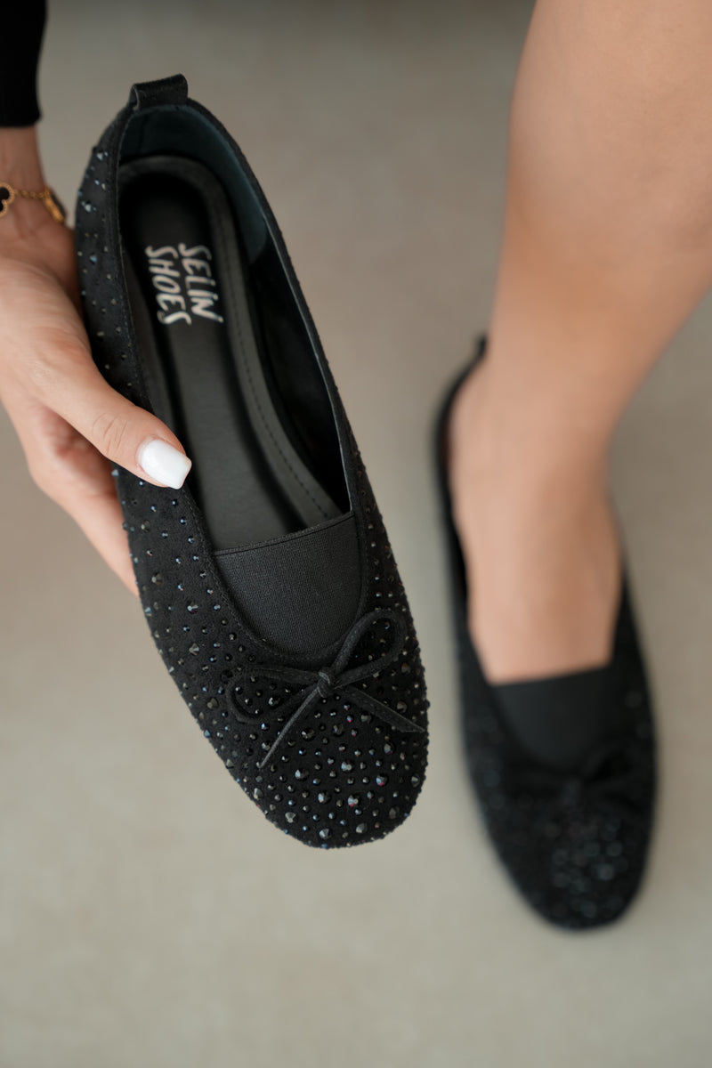 Ziva Süet Üzeri Taş Detay Fiyonk Aksesuar Kadın Babet- SİYAH SÜET