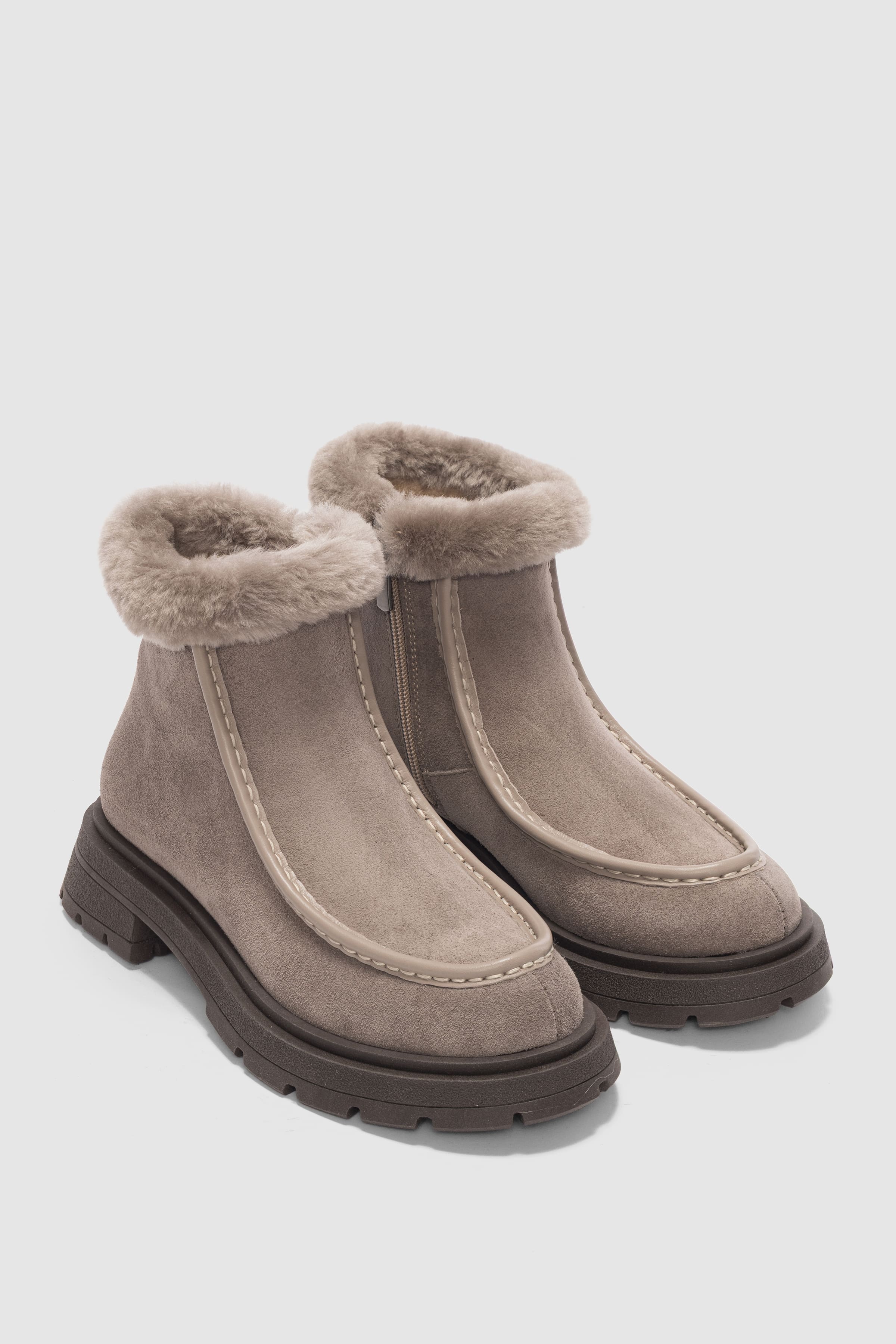 Corine Hakiki Deri Kürk Detaylı Yandan Fermuarlı Kadın Bot- GRİ SÜET