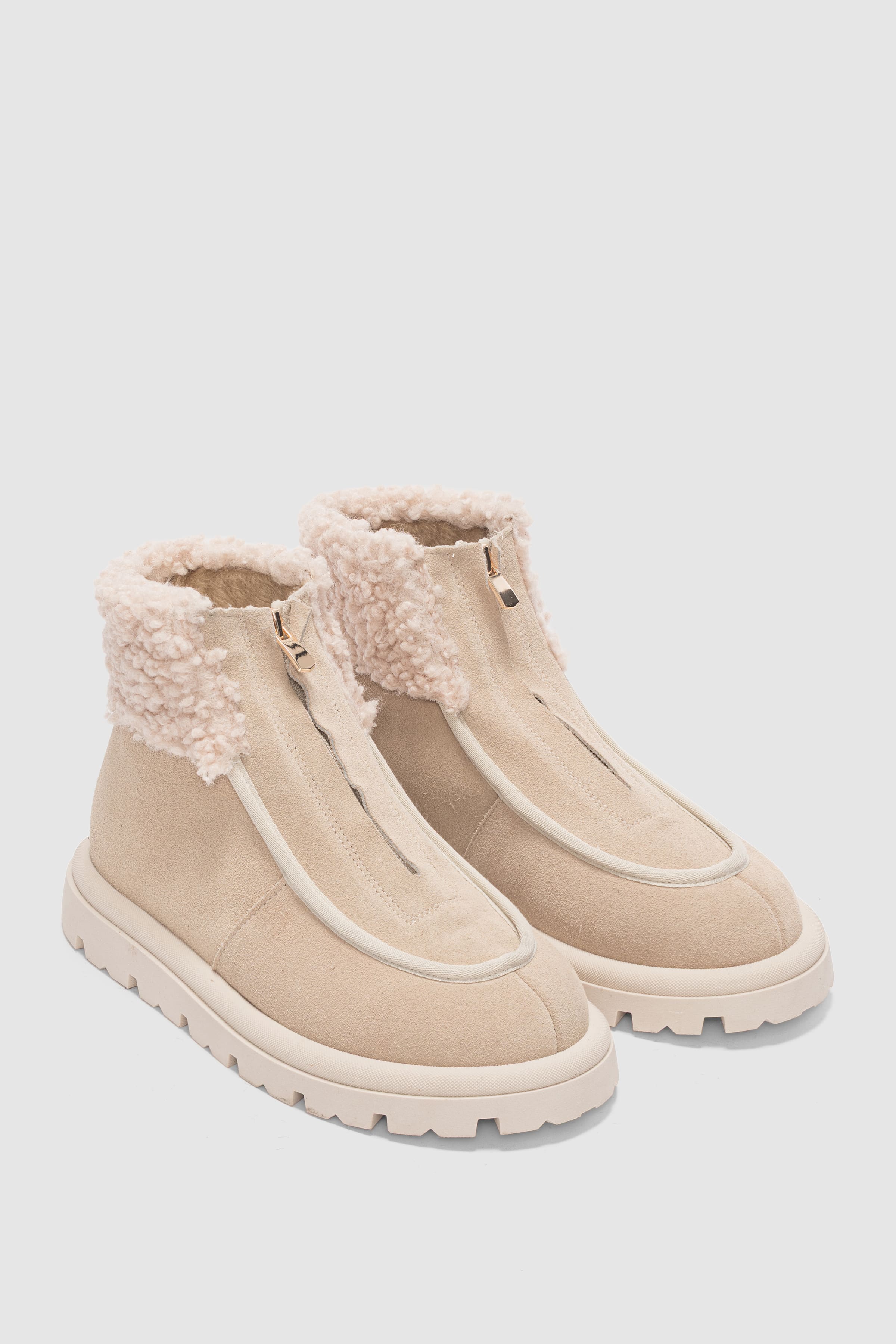 Bruve Ön Fermuar Detaylı Kürklü Hakiki Deri Süet Kadın Bot-EKRU