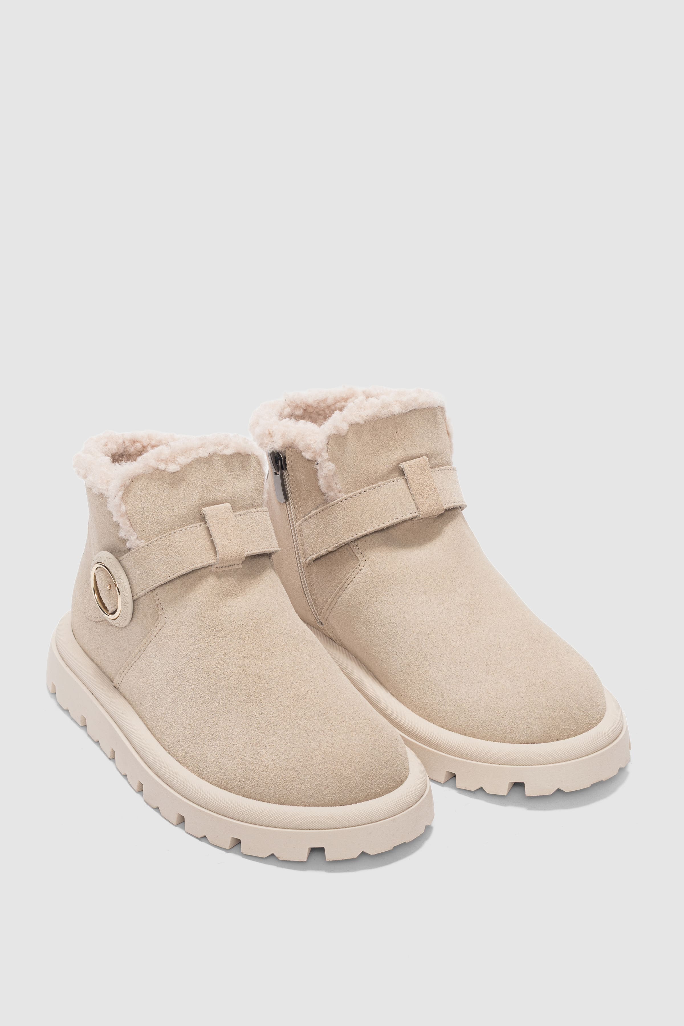 Luva Hakiki Deri Ayarlanabilir Toka Detaylı Yandan Fermuarlı Kadın Bot- BEJ SÜET